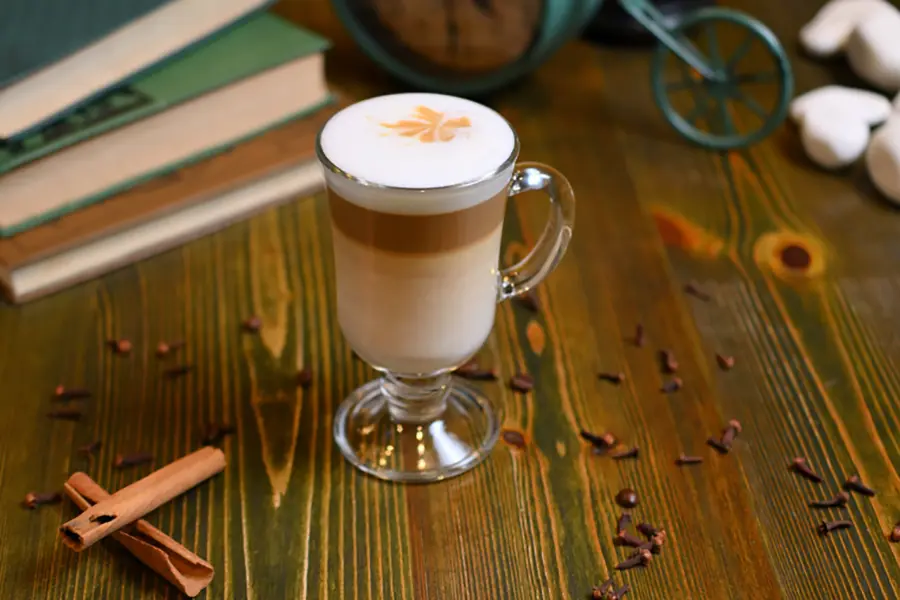 Latte macchiato